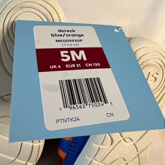 Munchkin by Stride Rite Kids Made to Play Sandals in Vibrant Blue and Orange - Picture 4 of 5